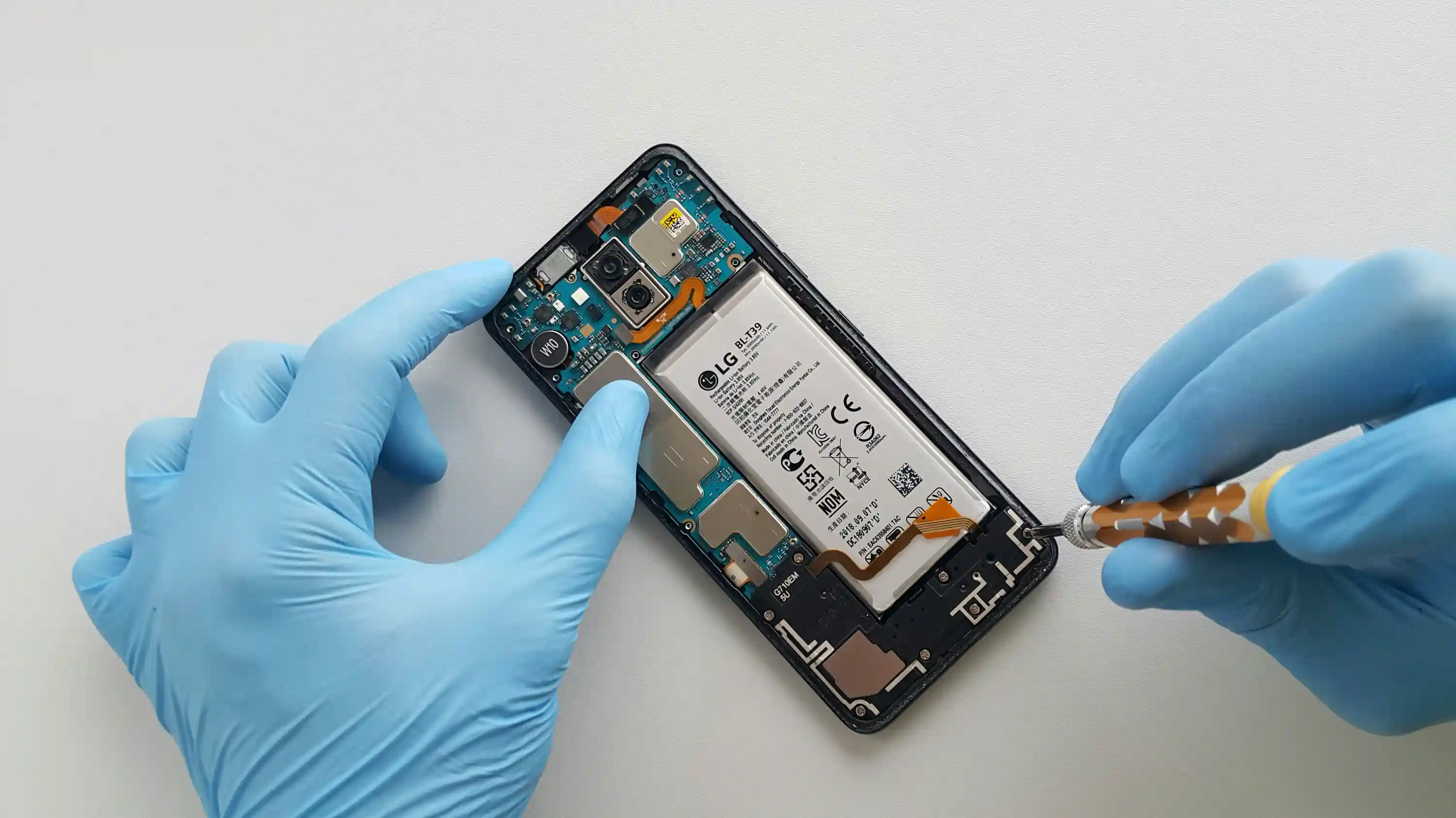 Battery and Charging Port Replacement Nairobi